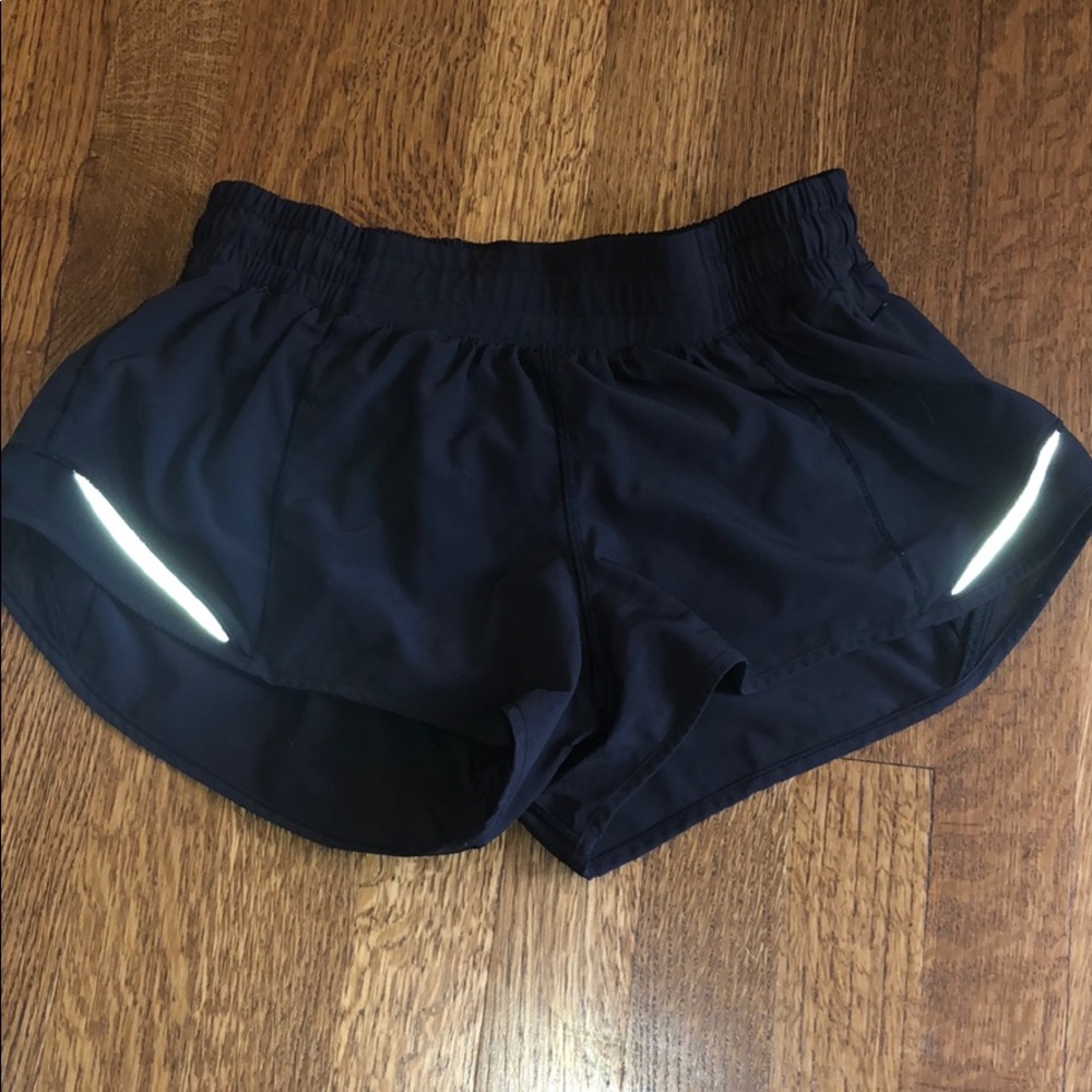 LuLu Lemon Hotty Hot Shorts!
